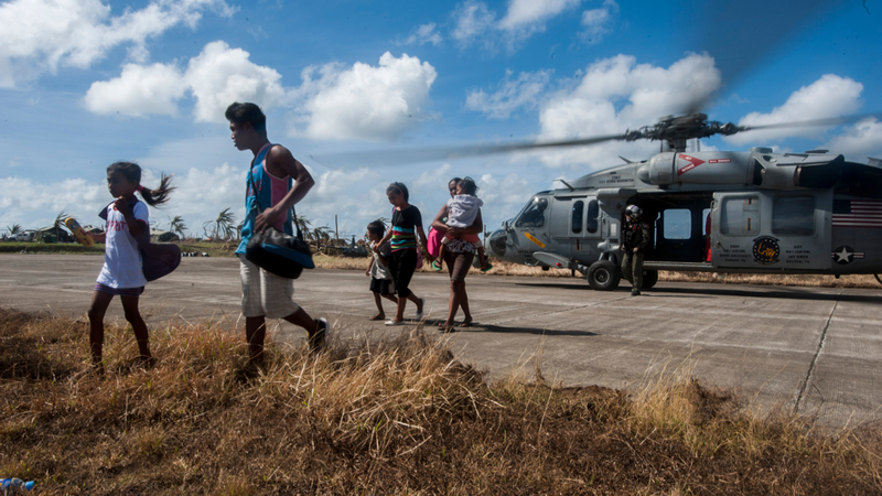 Illustration for article titled This Is What The USS George Washington Is Doing In The Philippines